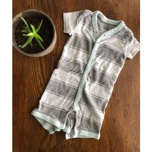Burt’s Bees Baby Onesie